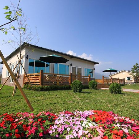 Countryside B&B Ruisui Exterior photo